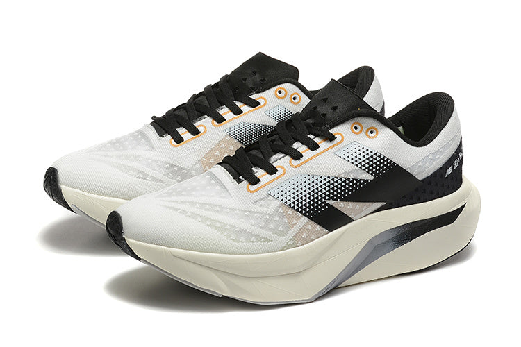 Tênis New Balance Fuelcell Supercomp Elite V4 - Branco/Preto/Amarelo