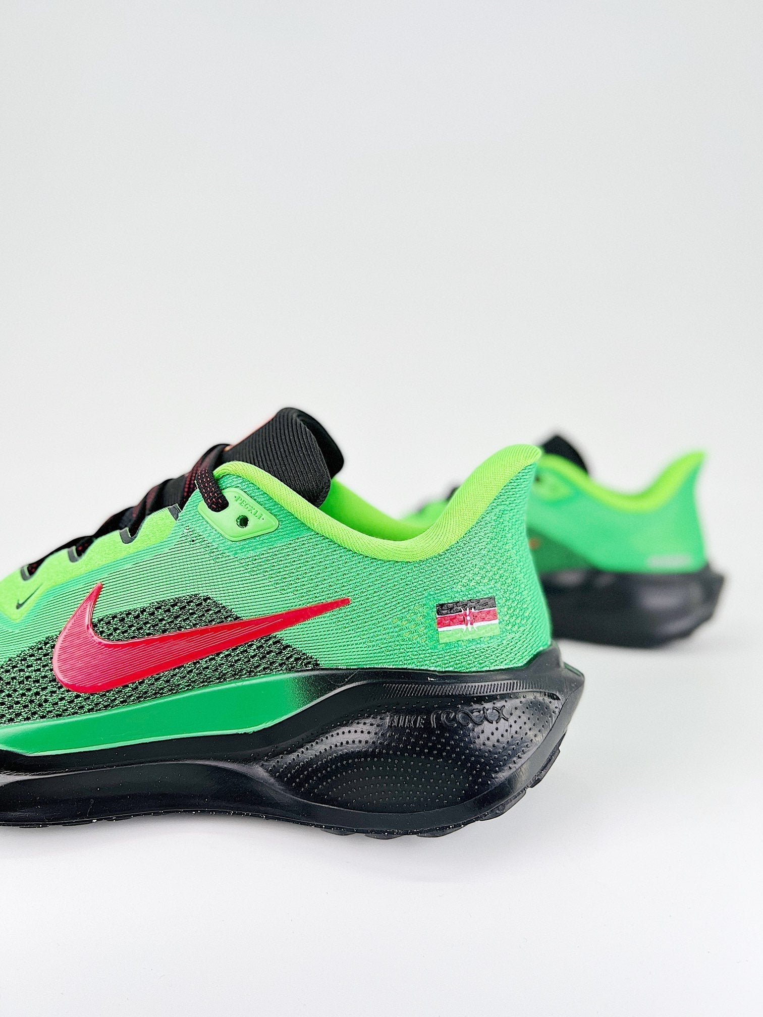 Nike Pegasus 41 - Verde/Preto