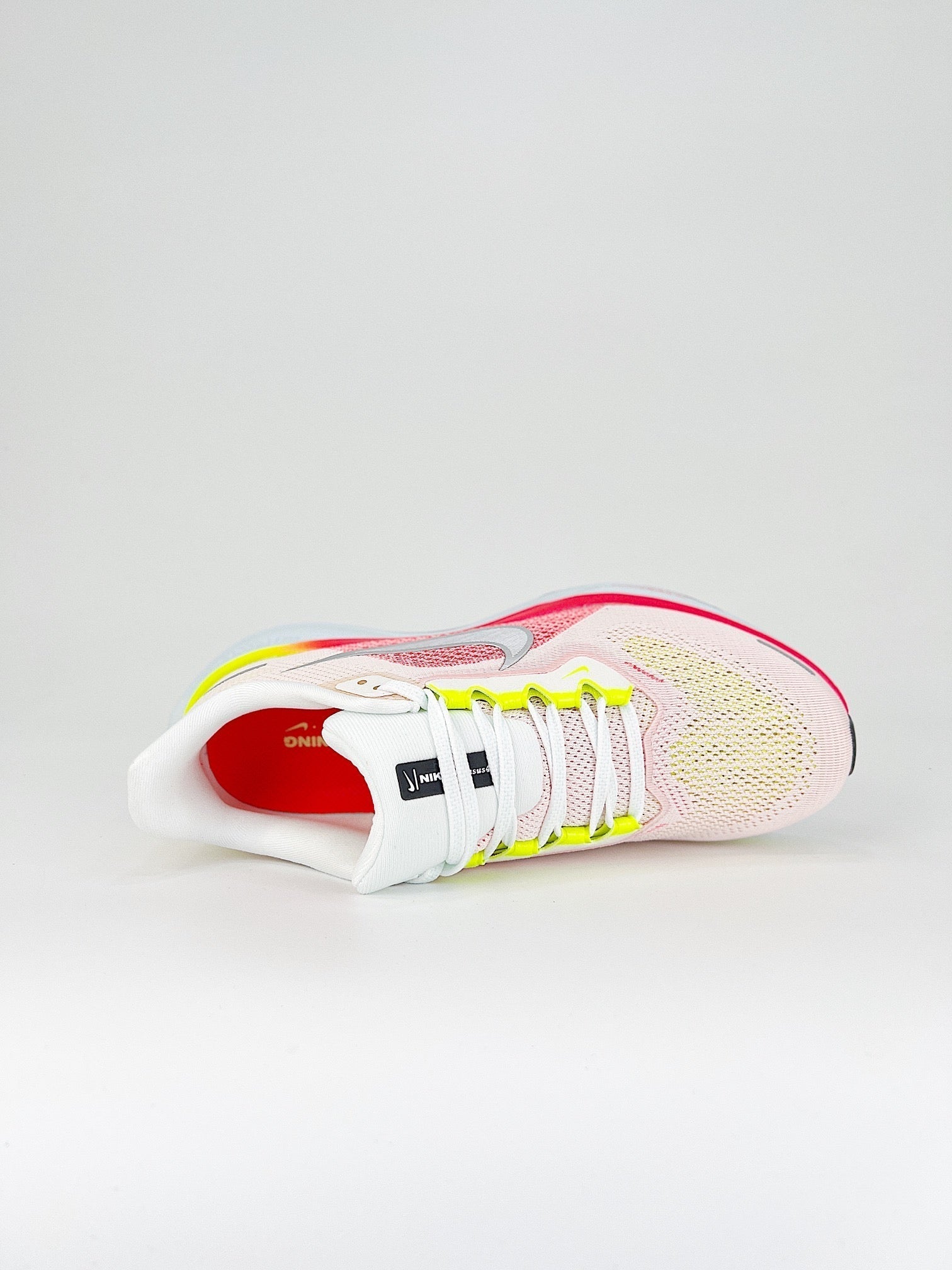 Nike Pegasus 41 - Branco/Vermelho