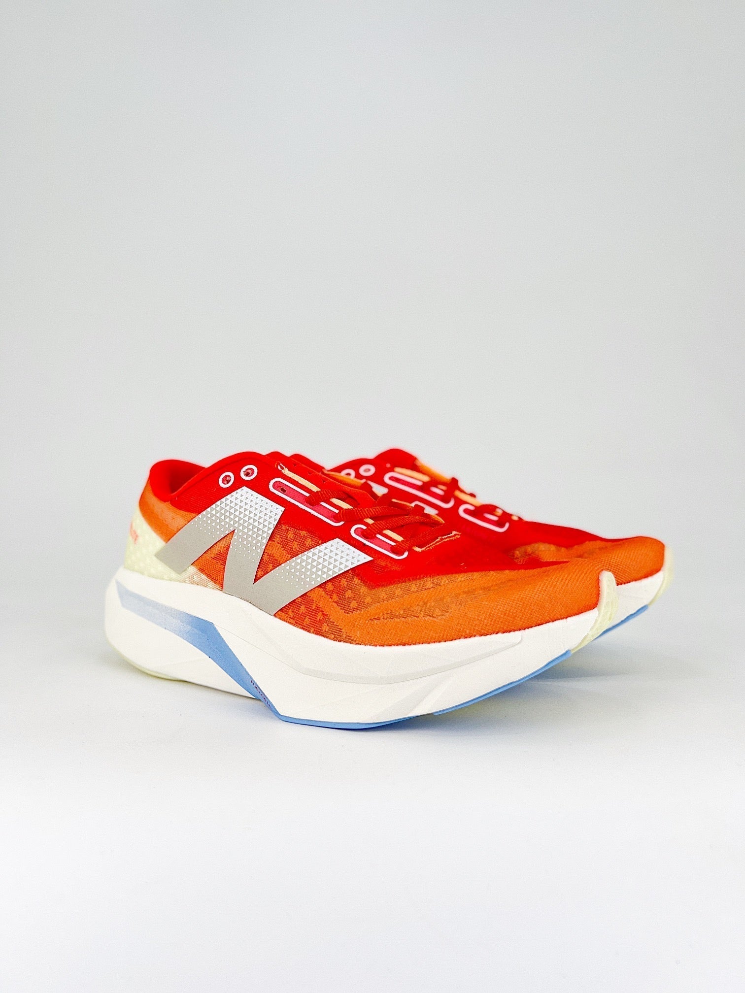 Tênis New Balance Fuelcell Supercomp Elite V4 - Vermelho/Laranja