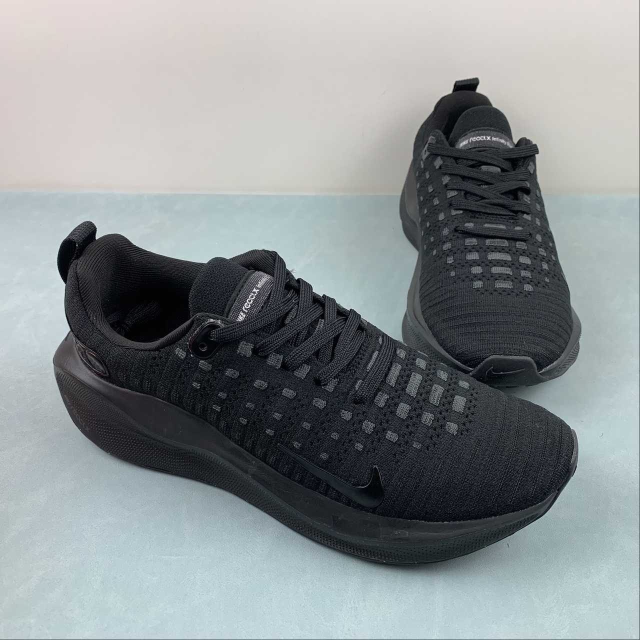 Nike Infinity Run 4 - All Black