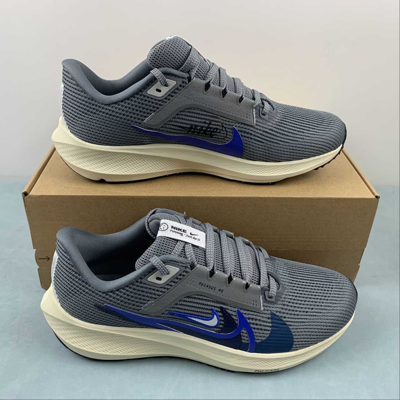 Nike Air Zoom Pegasus 40 - Cinza/Azul