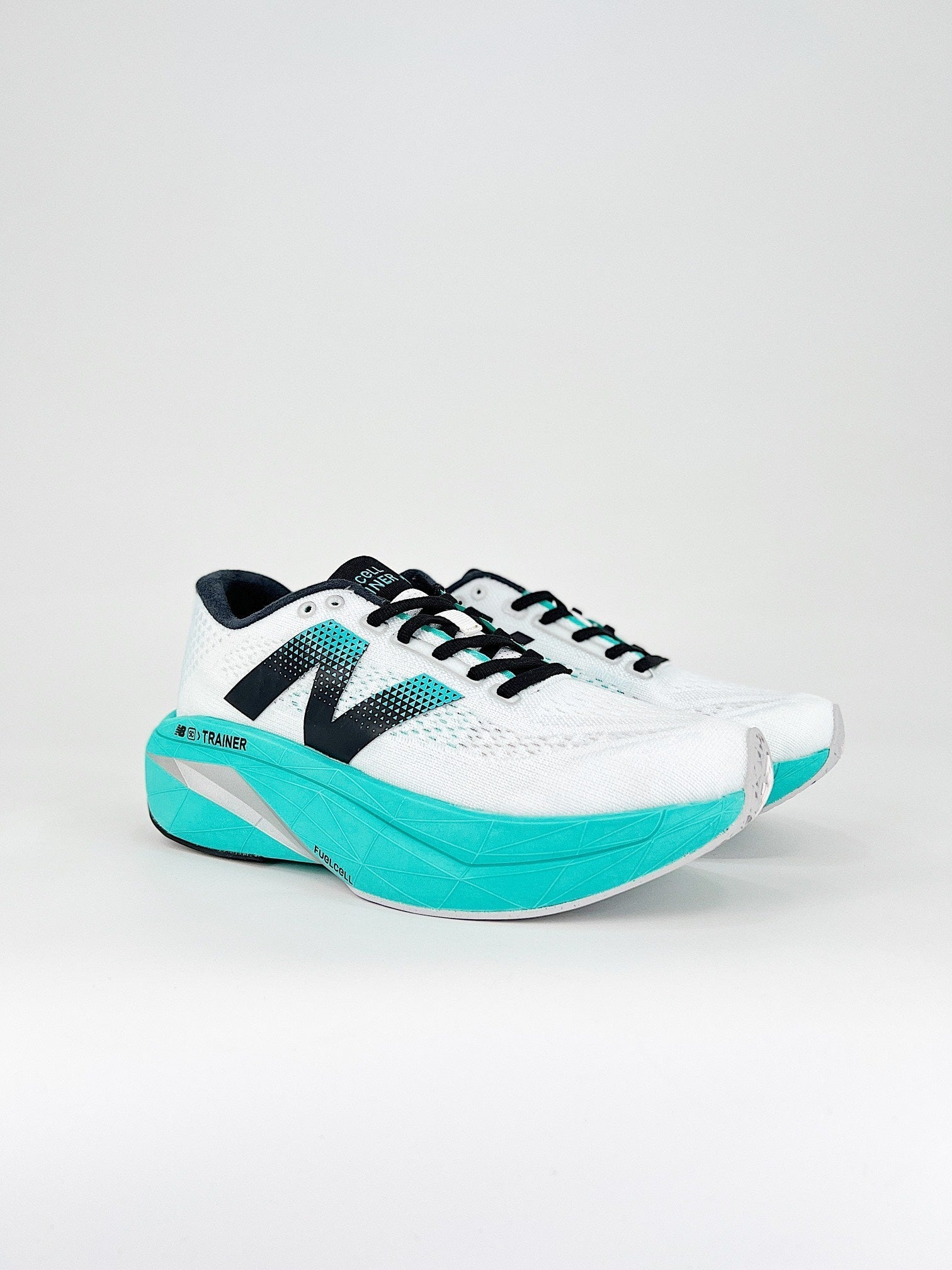 Tênis New Balance Fuelcell Supercomp Trainer V3 - Turquesa/Branco