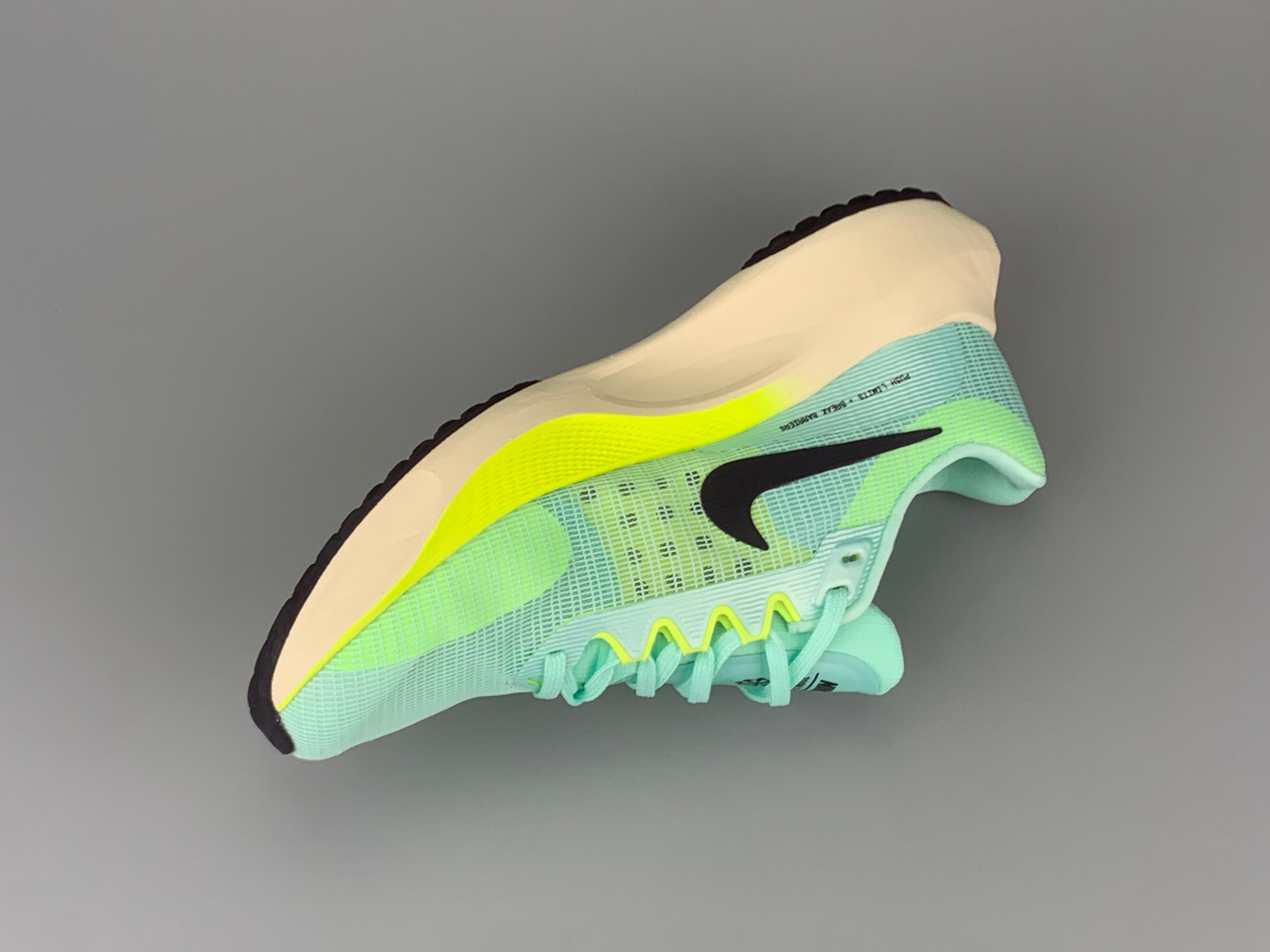 Nike Air ZoomX Fly 5 'Mint Foam' Verde 2