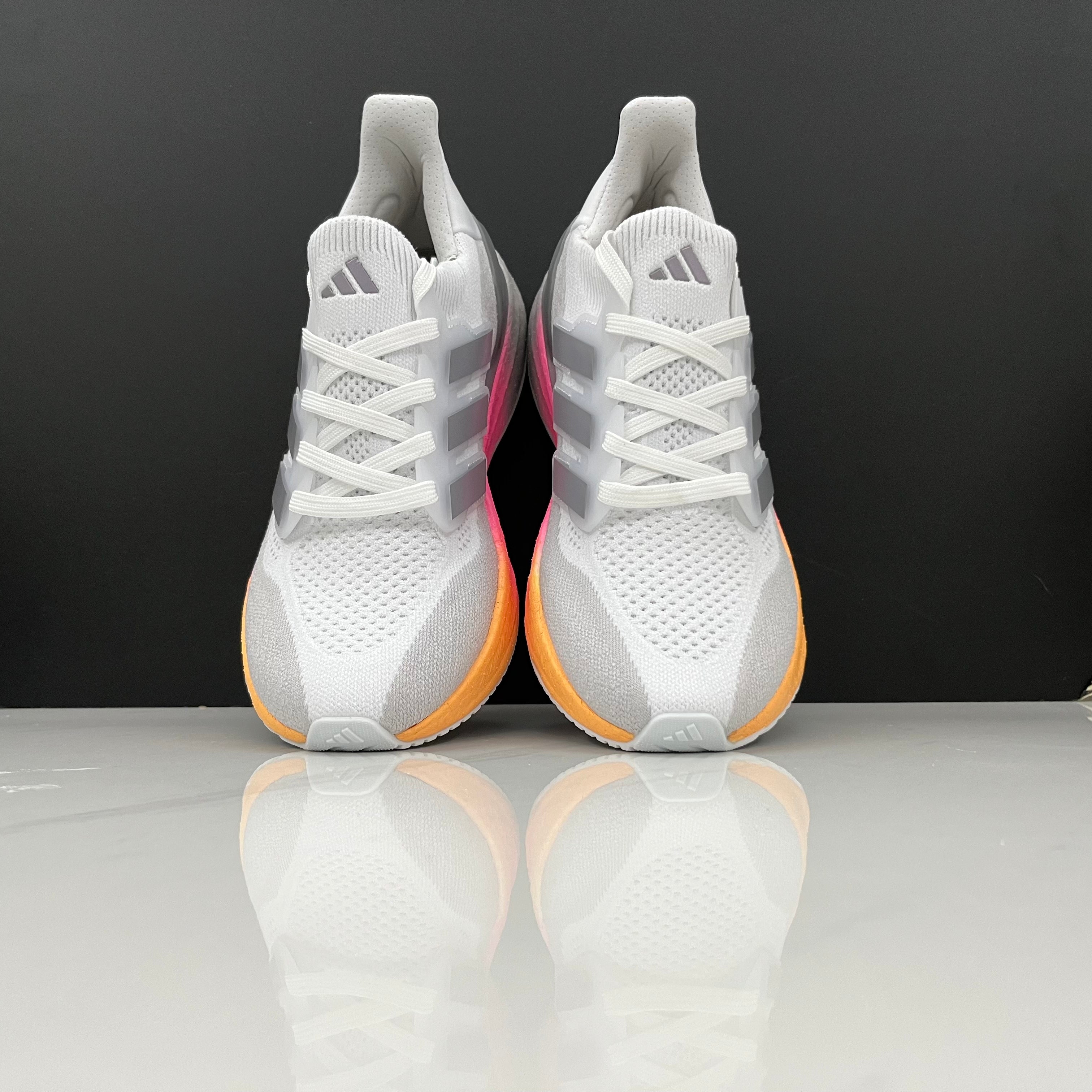 Adidas Ultraboost 5 - Cinza/Rosa/Laranja