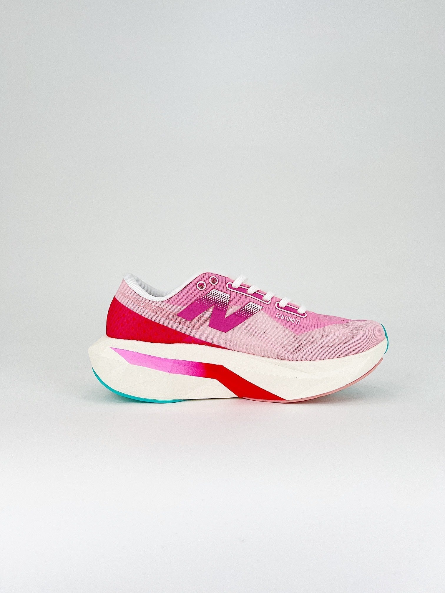 Tênis New Balance Fuelcell Supercomp Elite V4 - Rosa