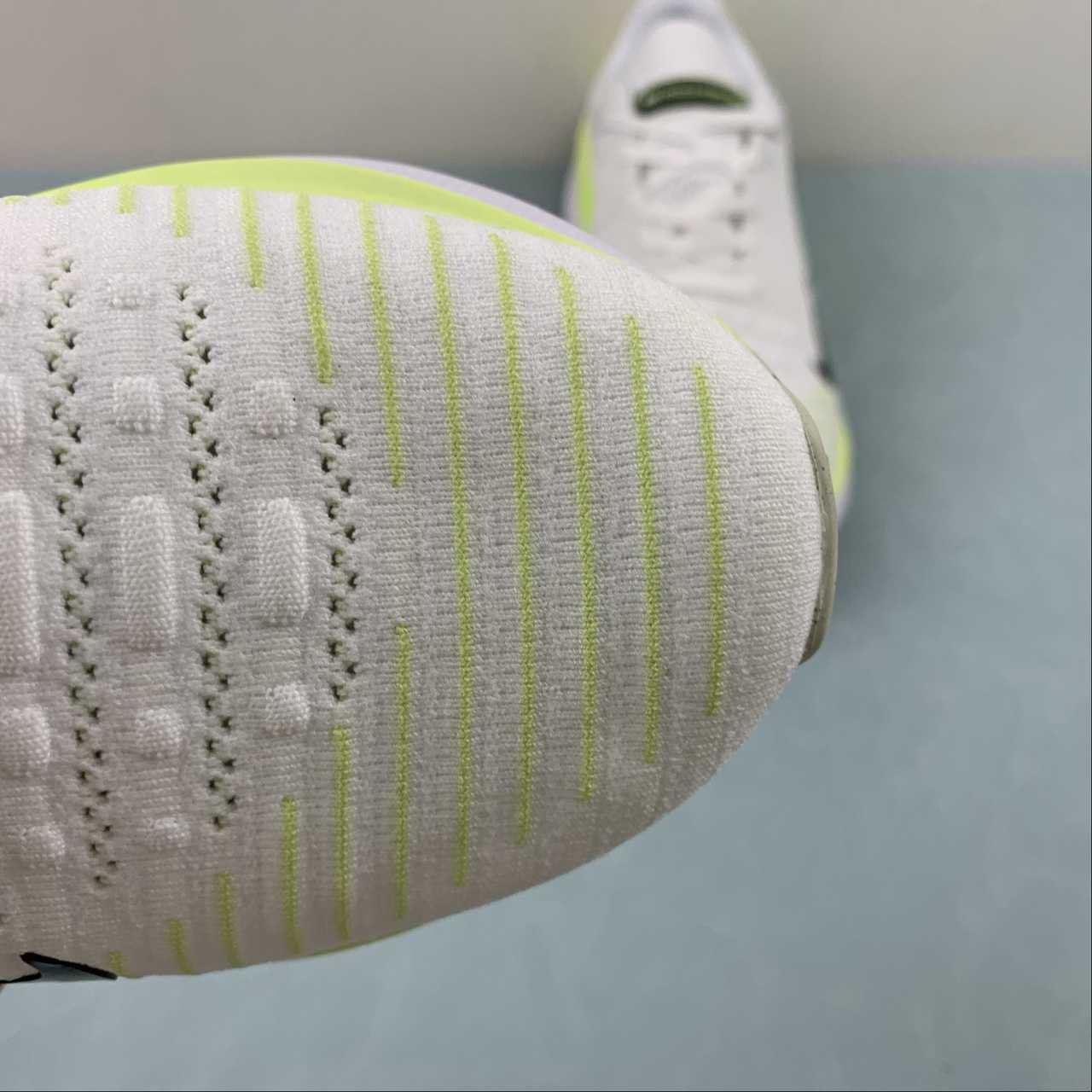 Nike Infinity Run 4 - Branco/Amarelo