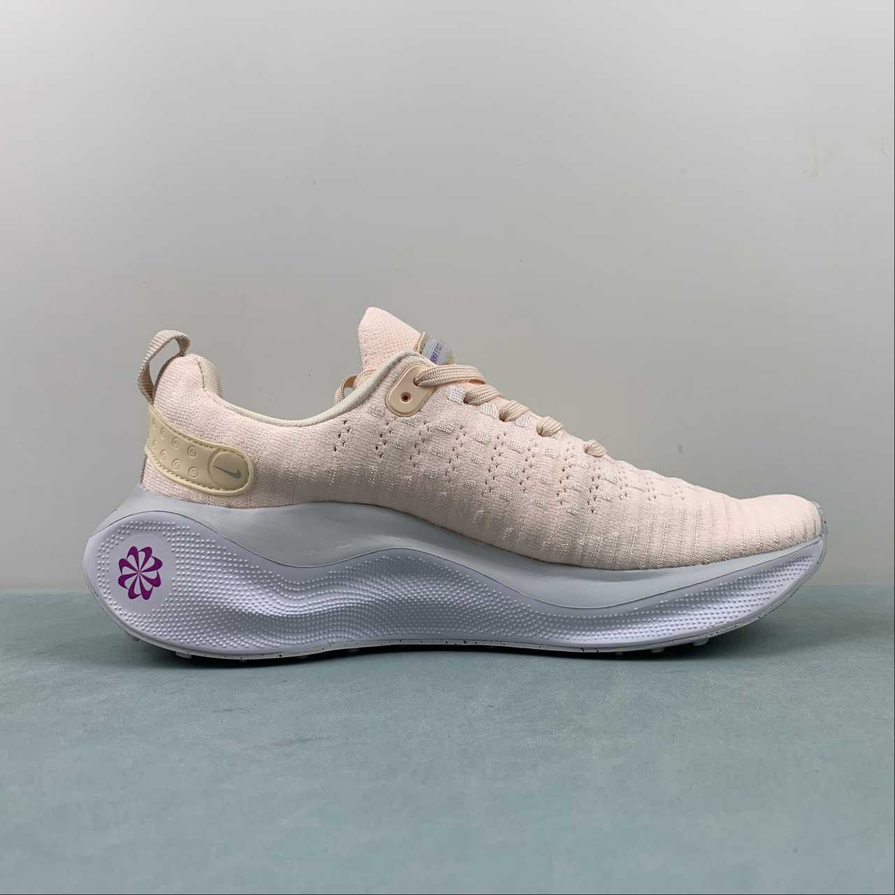 Nike Infinity Run 4 - Rosa/Branco