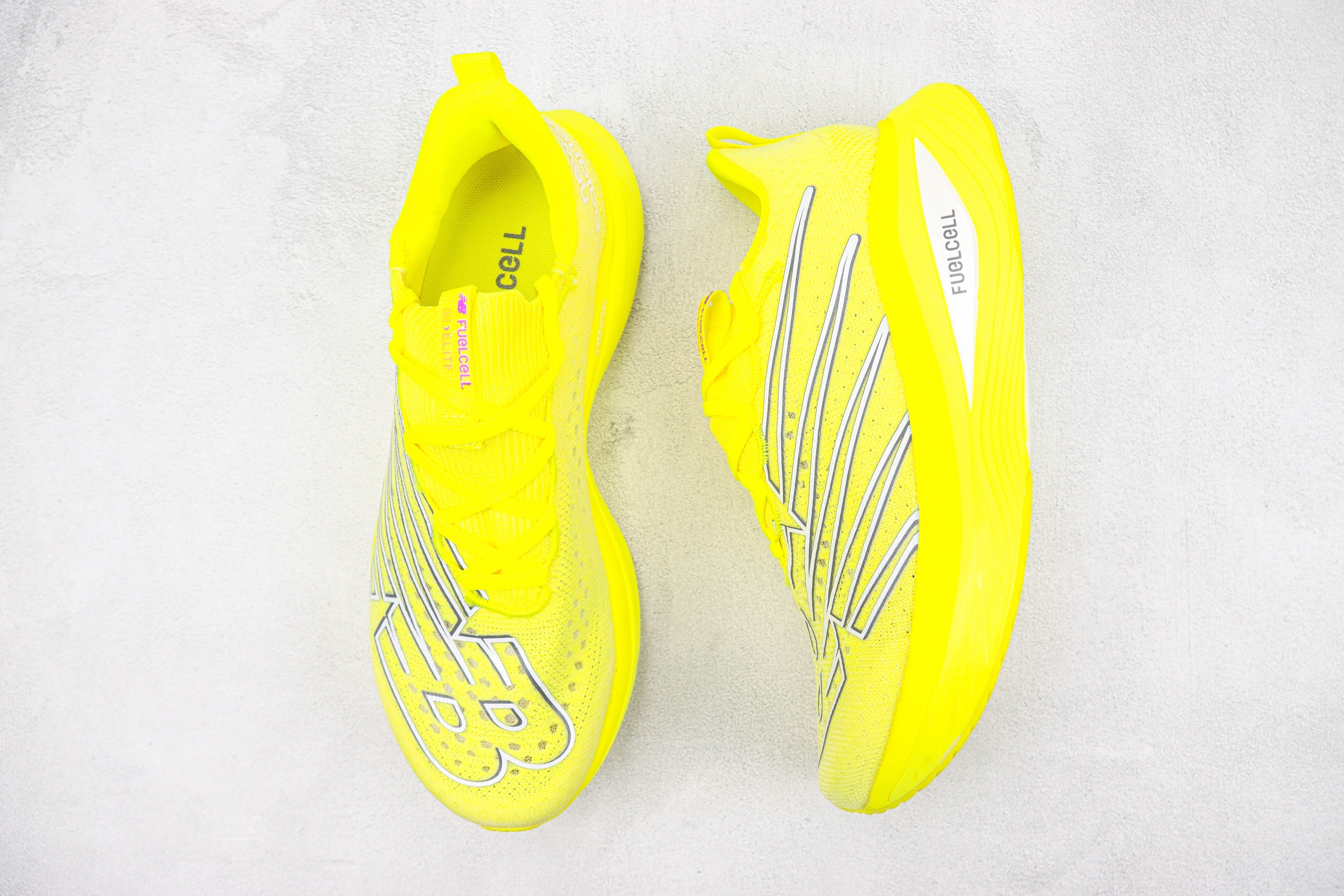 Tênis New Balance Fuelcell Supercomp Elite V3 - Amarelo