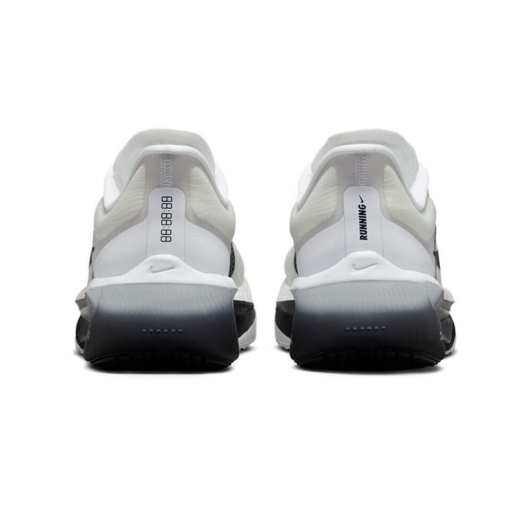 Nike Zoom Fly 6 - Branco e Preto