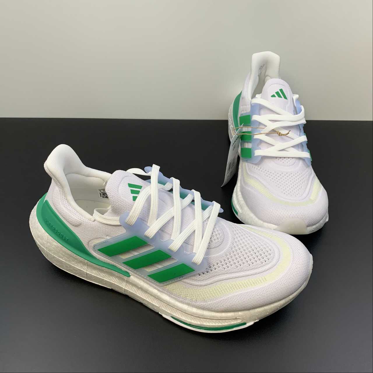 Adidas Ultraboost Light 23 - Cinza/Verde