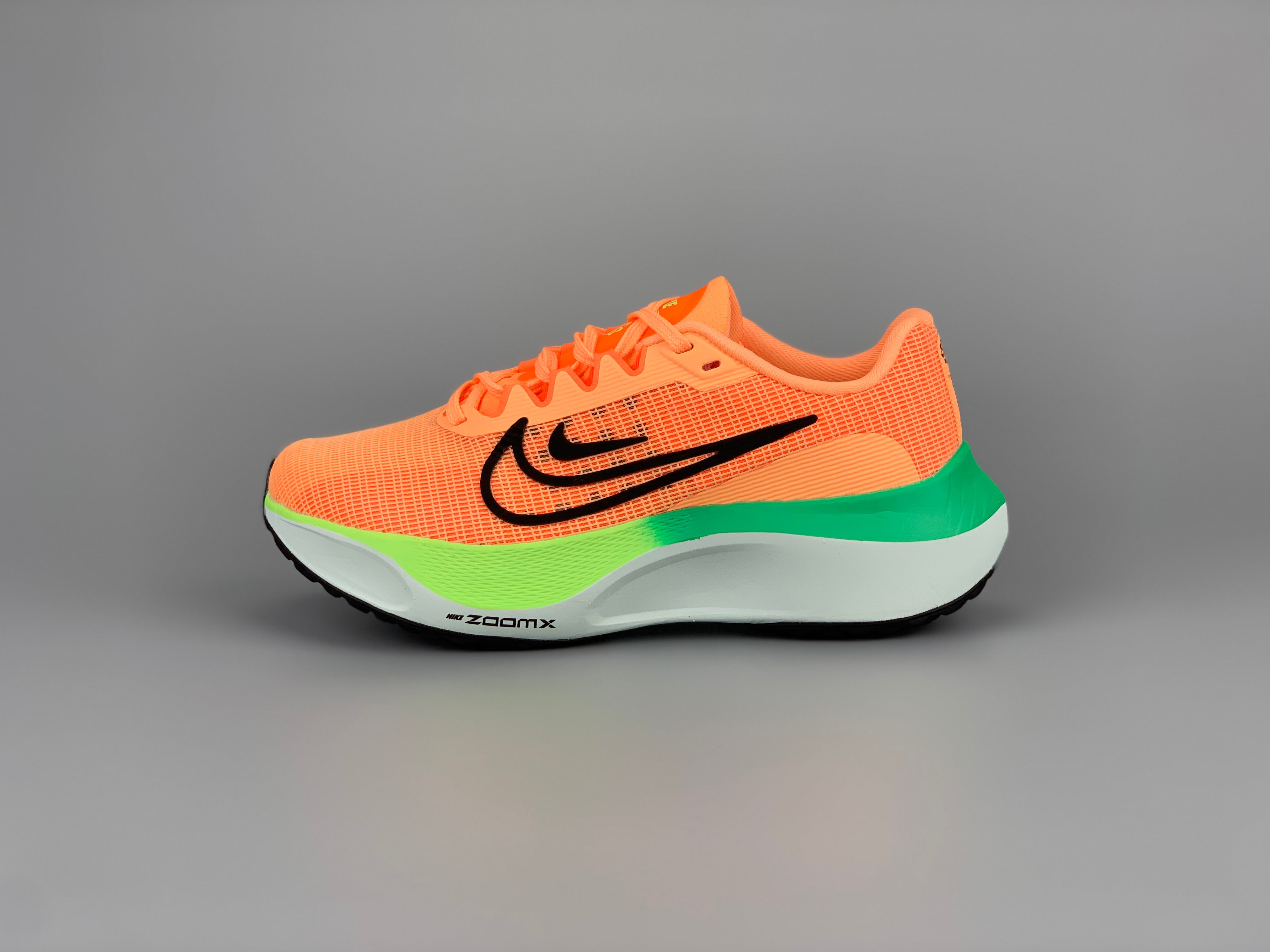 Nike Air ZoomX Fly 5 - Laranja/Verde/Branco