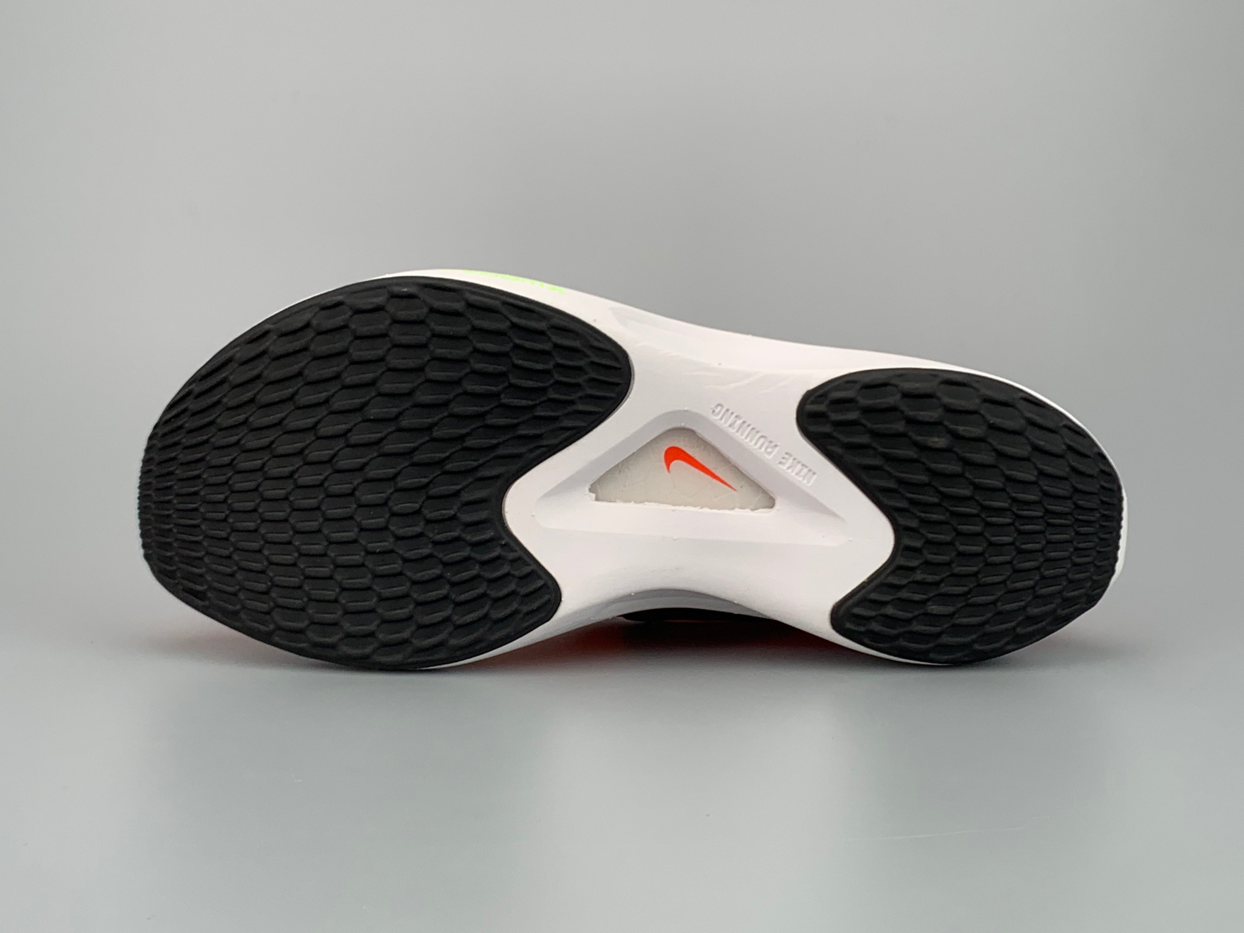 Nike Air ZoomX Fly 5 - Laranja/Branco