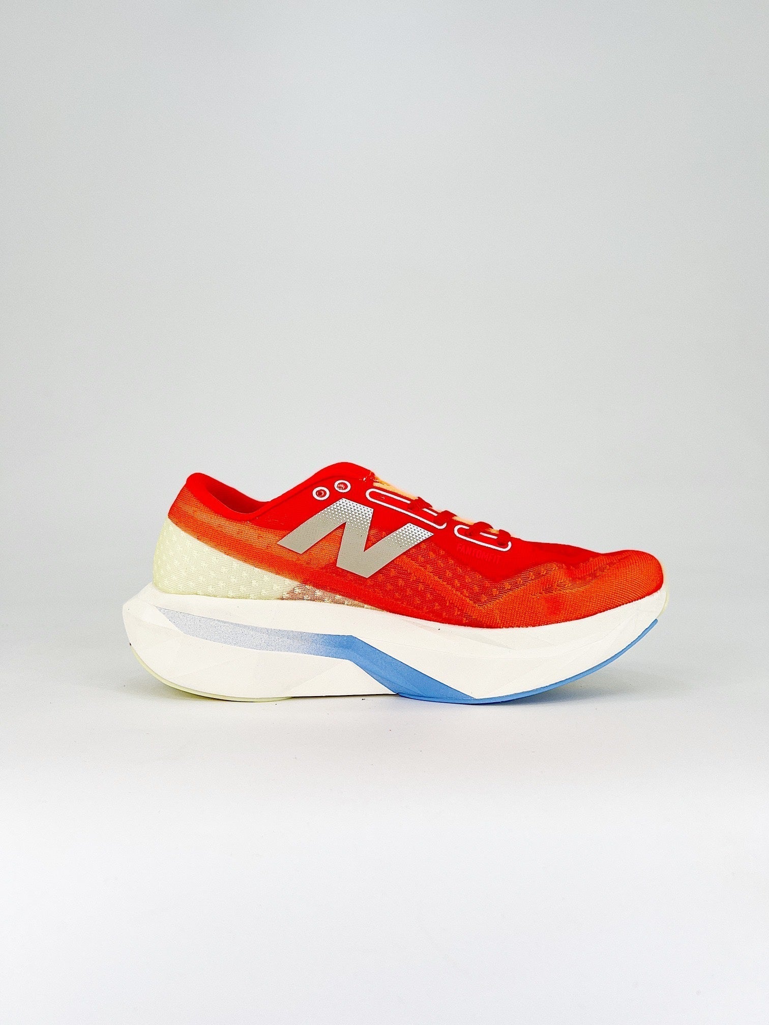 Tênis New Balance Fuelcell Supercomp Elite V4 - Vermelho/Laranja