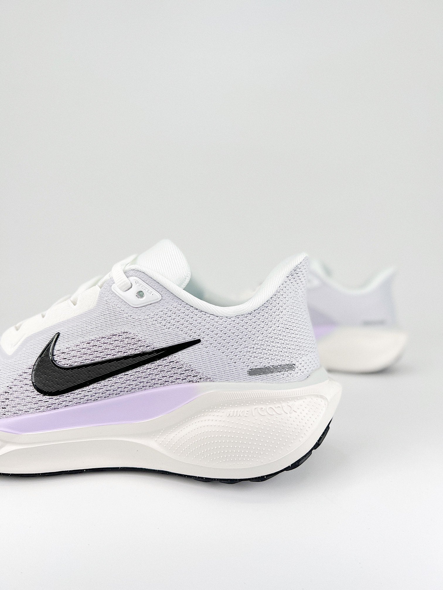 Nike Pegasus 41 - Branco/Preto