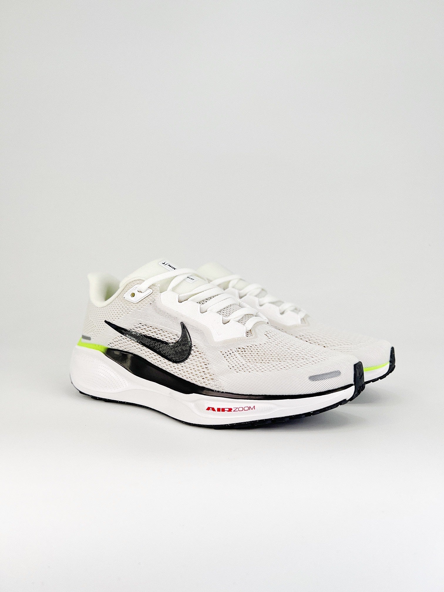 Nike Pegasus 41 - Branco/Preto/Amarelo