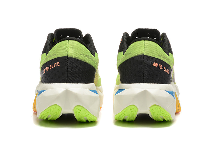 Tênis New Balance Fuelcell Supercomp Elite V4 - Verde/Preto