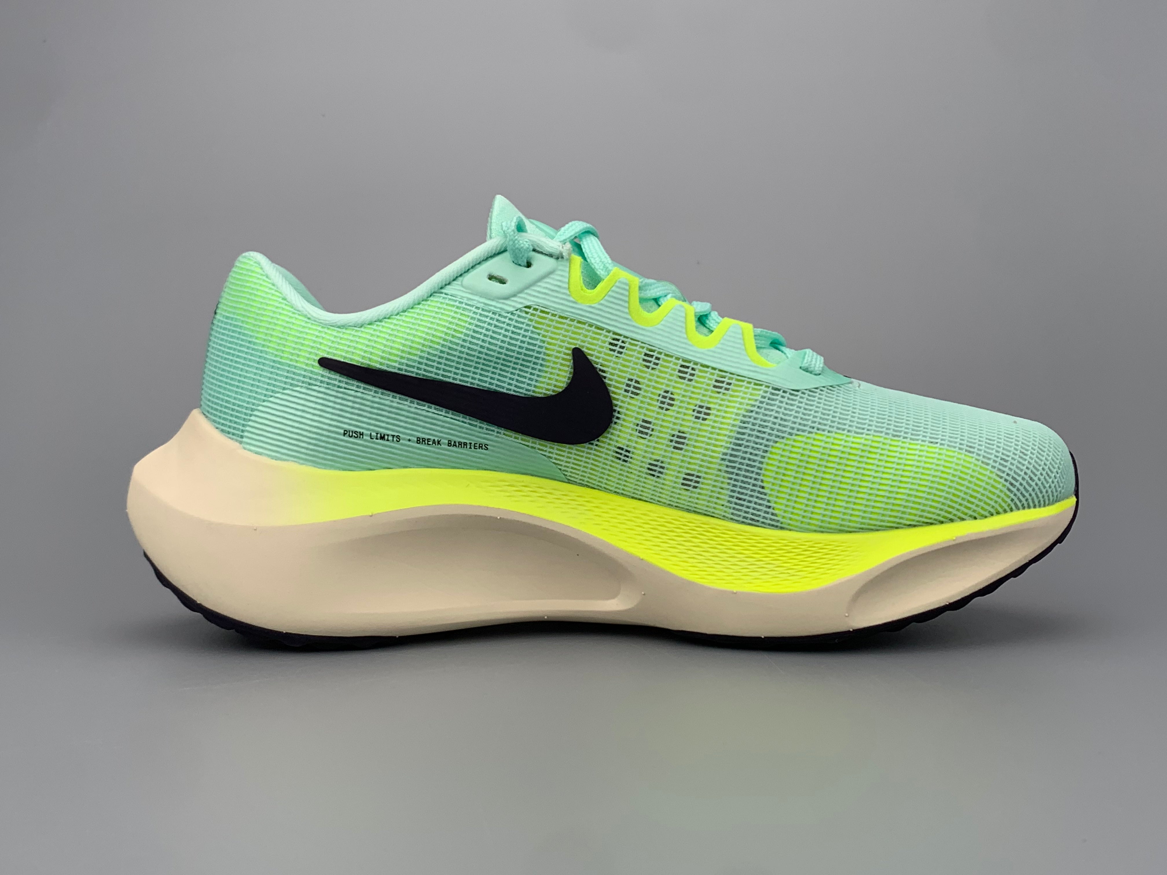 Nike Air ZoomX Fly 5 'Mint Foam' Verde