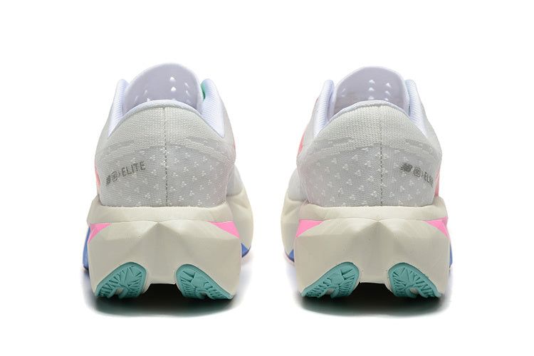 Tênis New Balance Fuelcell Supercomp Elite V4 - Branco/Rosa