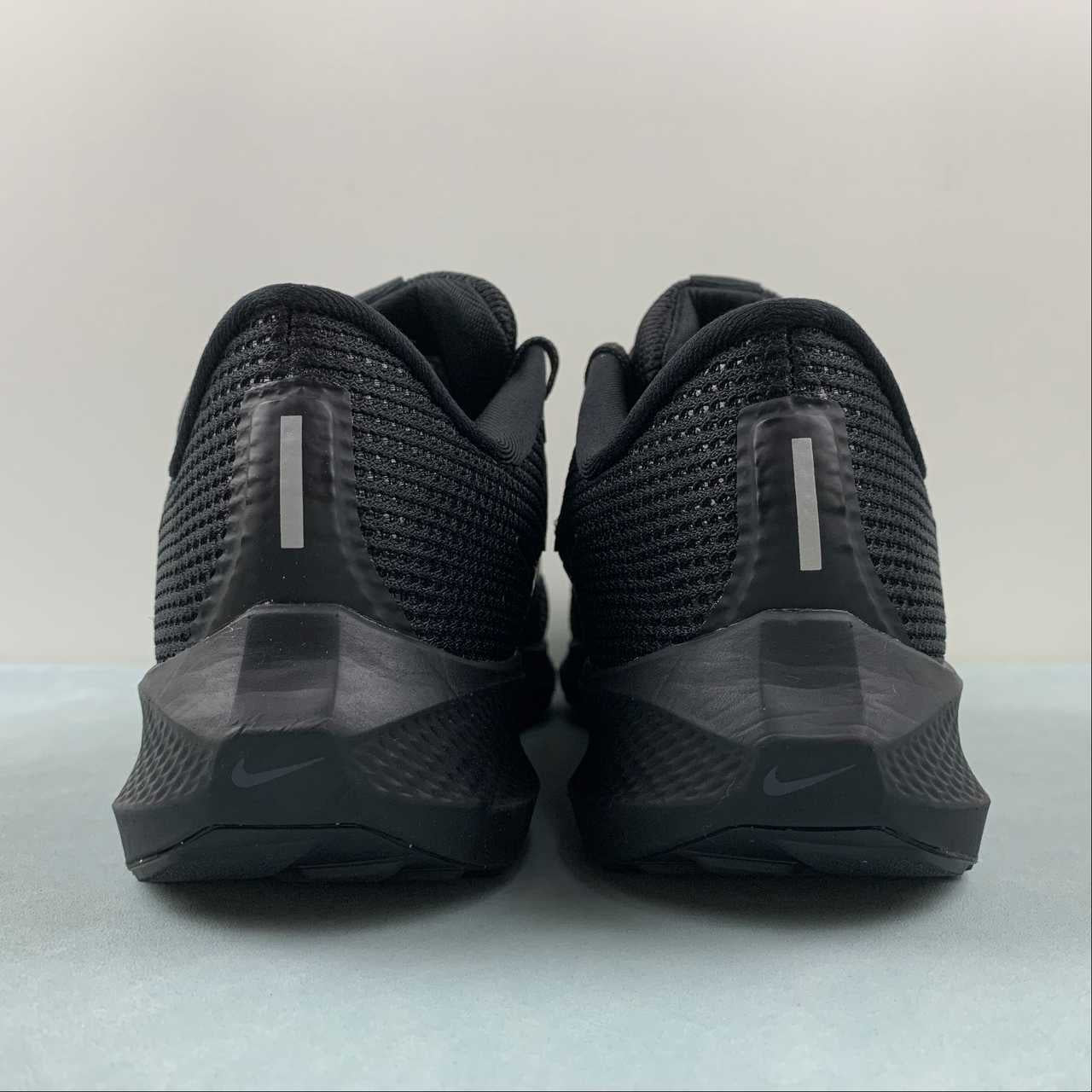 Nike Air Zoom Pegasus 40 - All Black