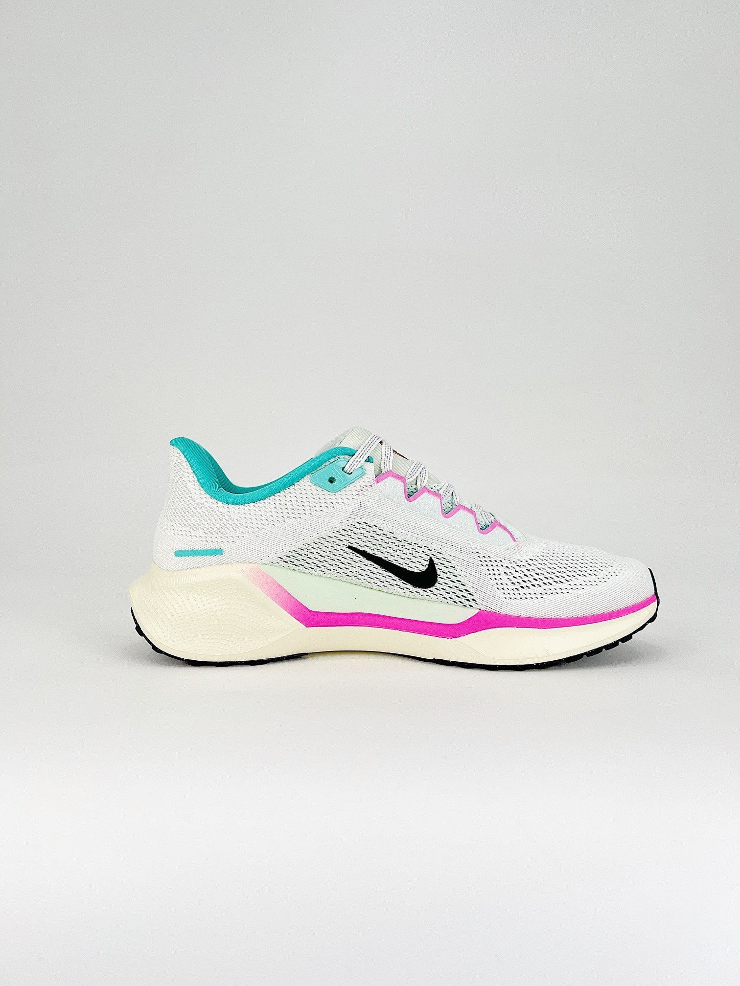 Nike Pegasus 41 - Branco/Azul/Rosa