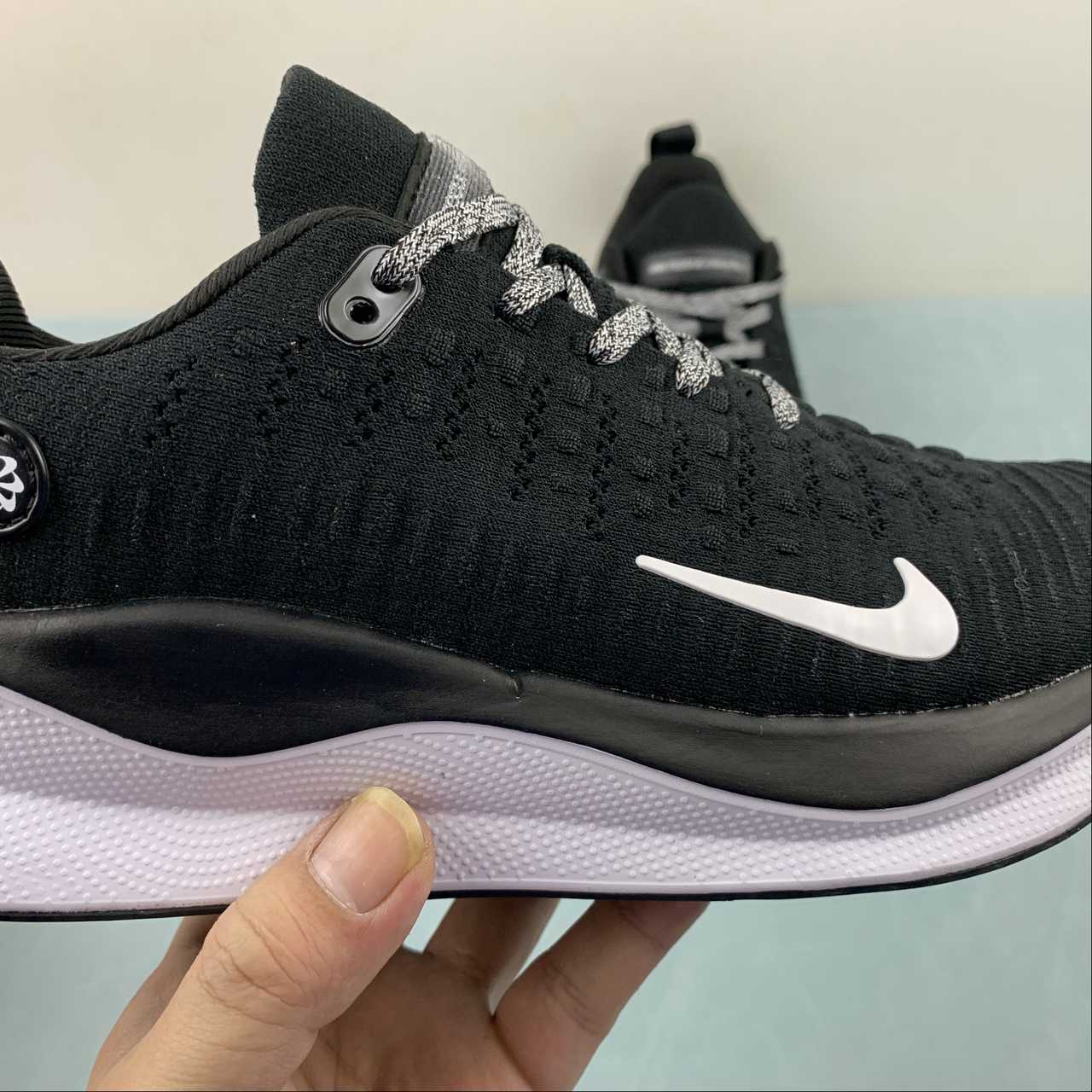 Nike Infinity Run 4 - Preto/Branco