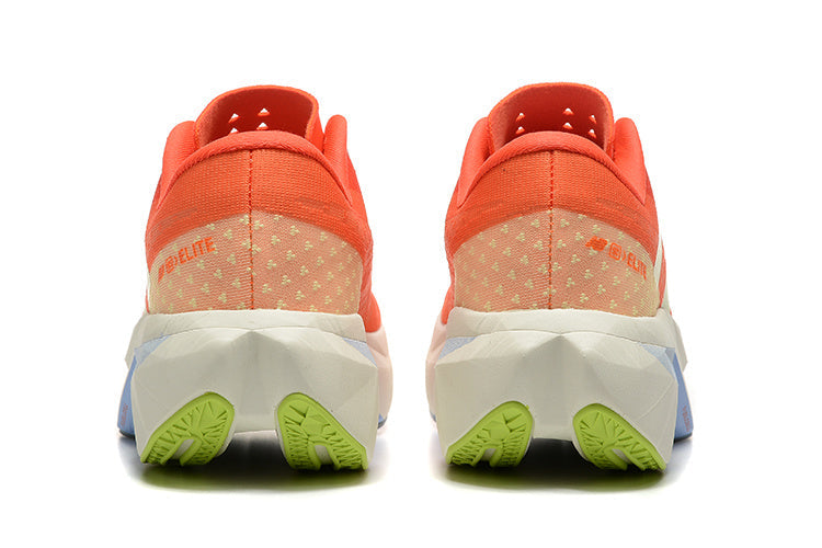 Tênis New Balance Fuelcell Supercomp Elite V4 - Laranja