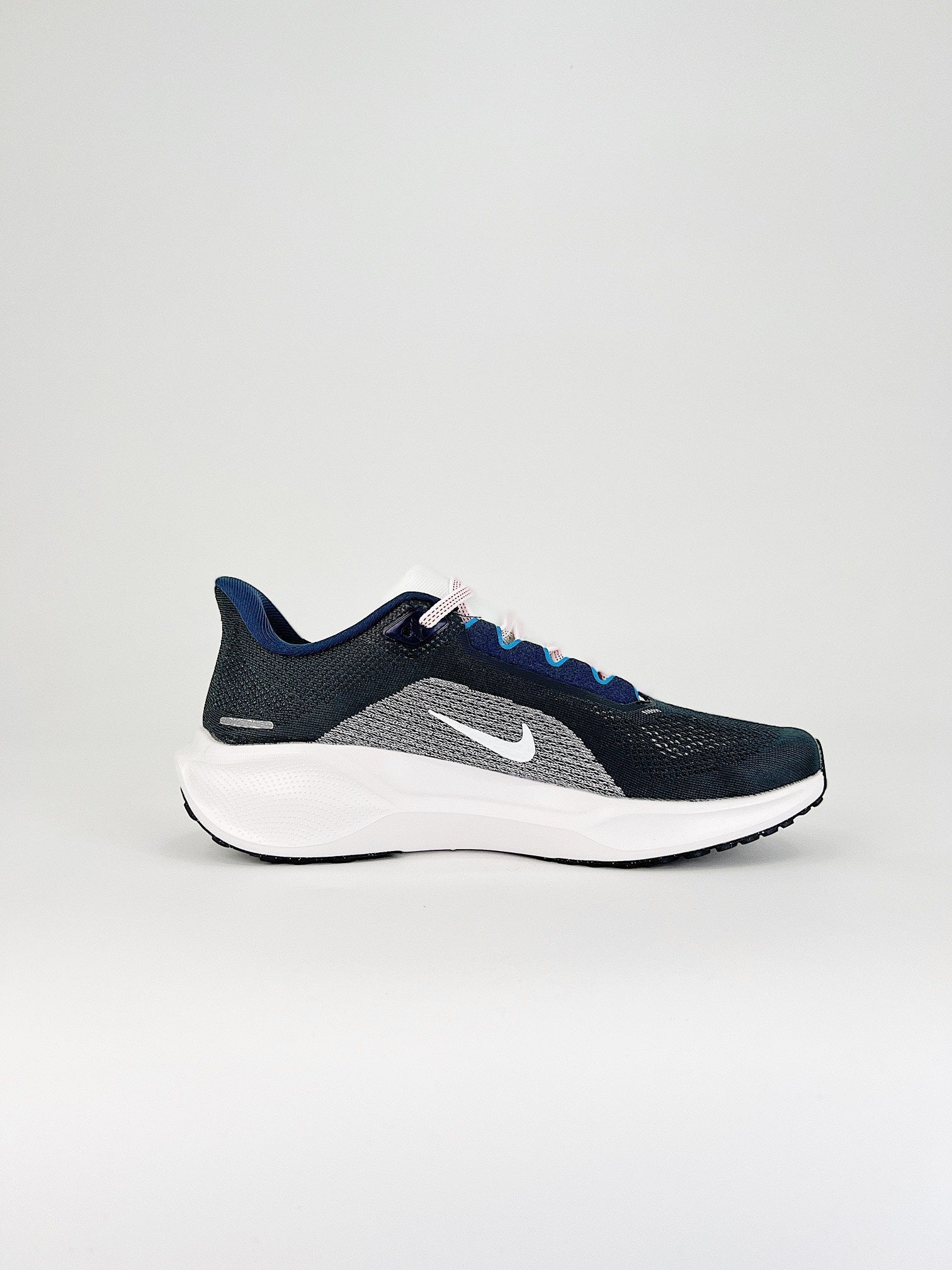 Nike Pegasus 41 - Preto/Rosa