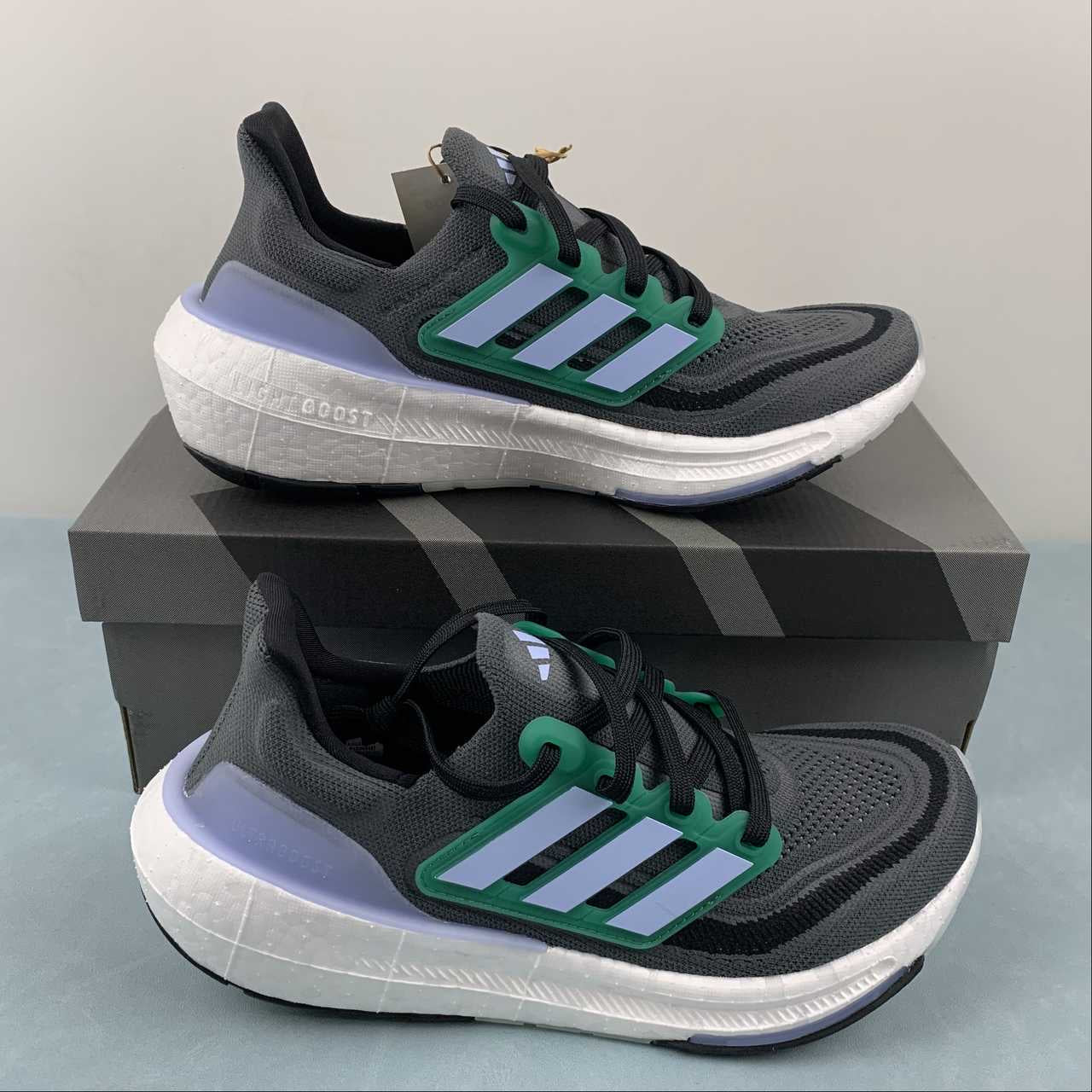 Adidas Ultraboost Light 23 - Preto/Azul/Verde