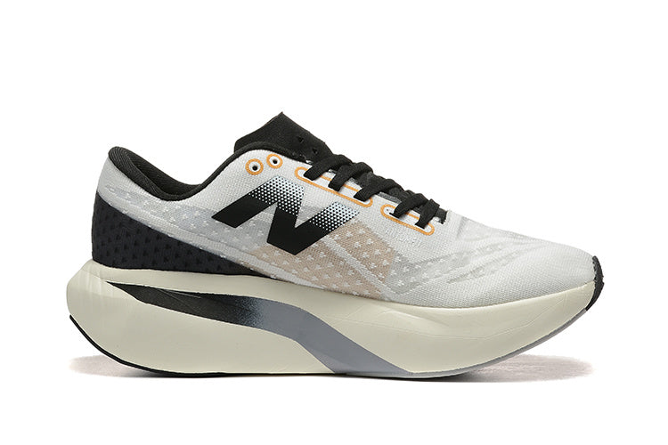 Tênis New Balance Fuelcell Supercomp Elite V4 - Branco/Preto/Amarelo