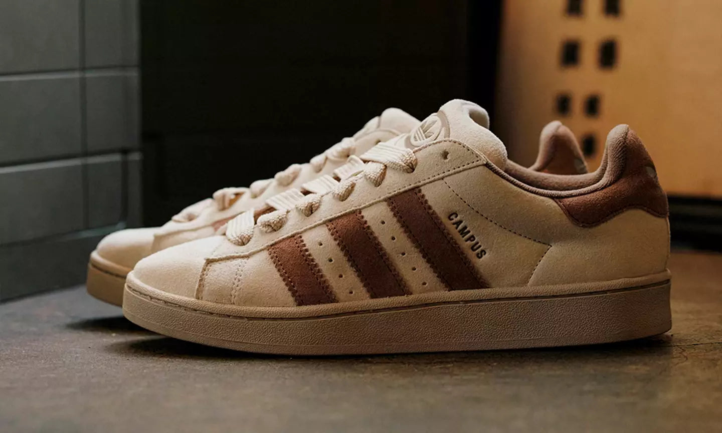 Tênis Adidas Campus 00s White Brown