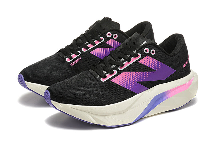 Tênis New Balance Fuelcell Supercomp Elite V4 - Preto/Roxo