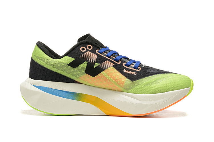 Tênis New Balance Fuelcell Supercomp Elite V4 - Verde/Preto