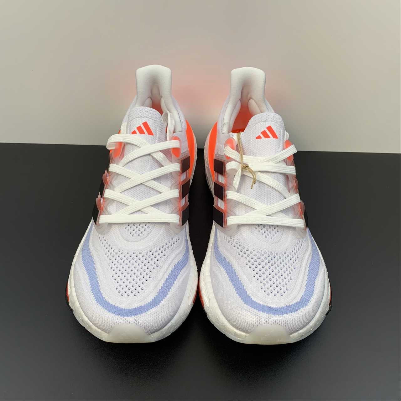 Adidas Ultraboost Light 23 - Lilás/Preto/Laranja