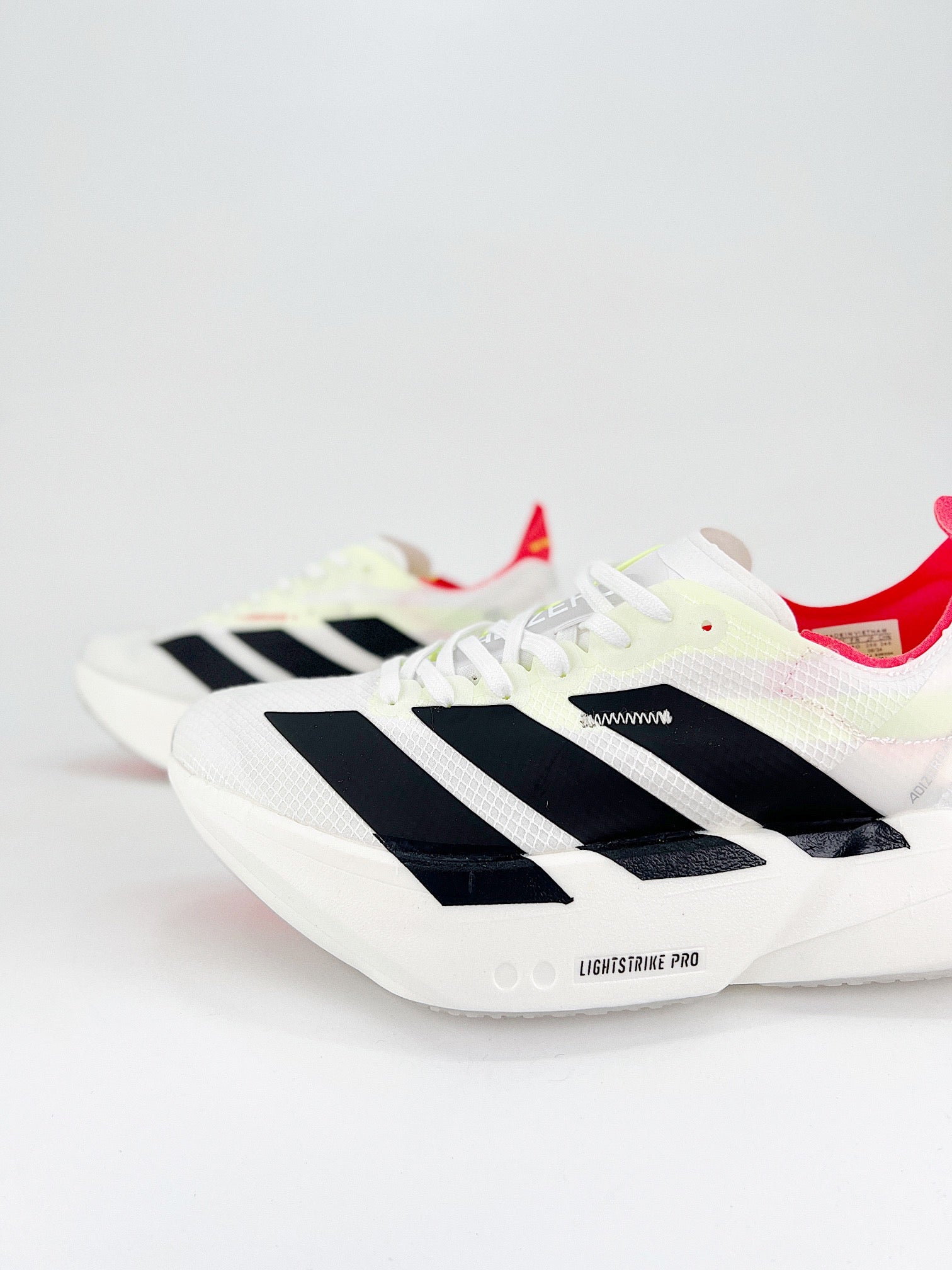 Adidas Adizero Adios Pro 4 - Cloud White / Core Black