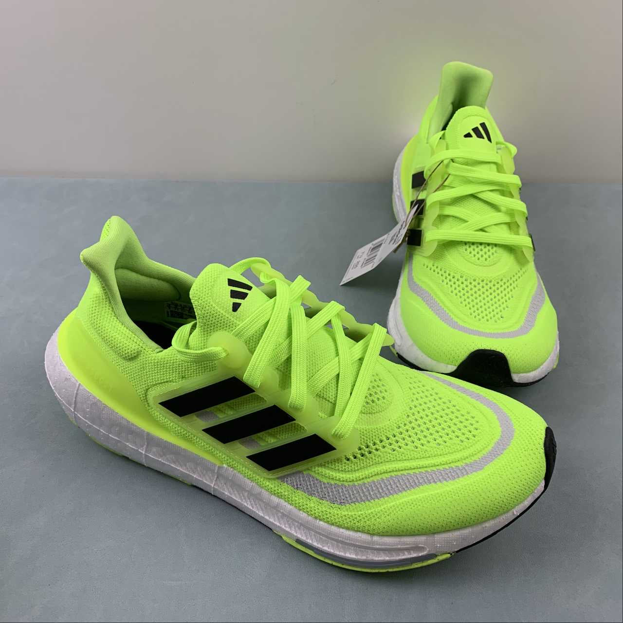 Adidas Ultraboost Light 23 - Verde Fluorescente