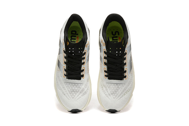 Tênis New Balance Fuelcell Supercomp Elite V4 - Branco/Preto/Amarelo