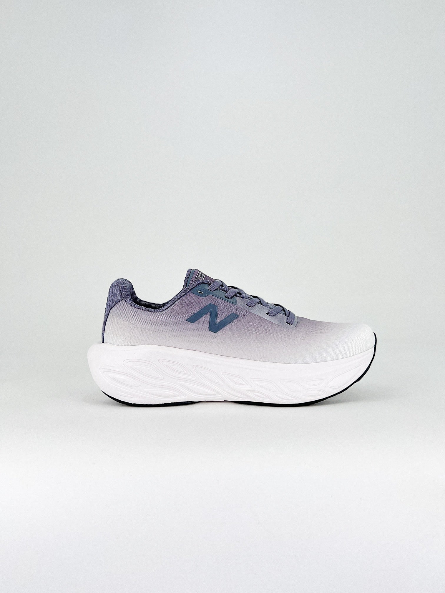 New Balance Fresh Foam X 1080 V14 - Cinza/Branco