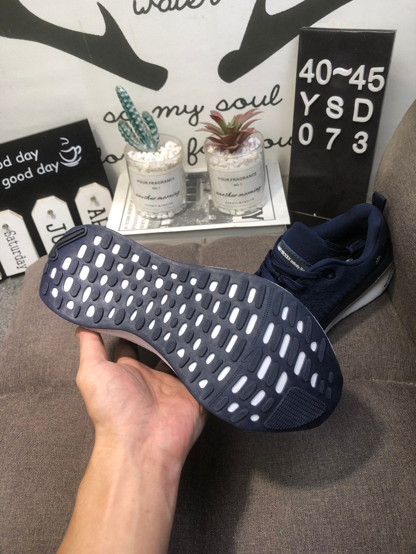 Nike Infinity Run 4 - Preto/Branco