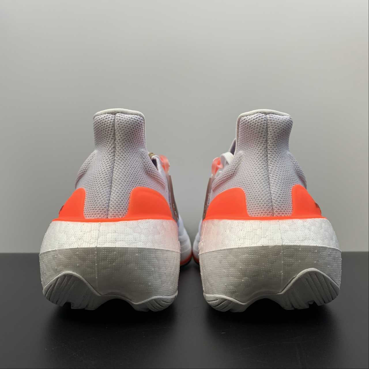 Adidas Ultraboost Light 23 - Lilás/Preto/Laranja