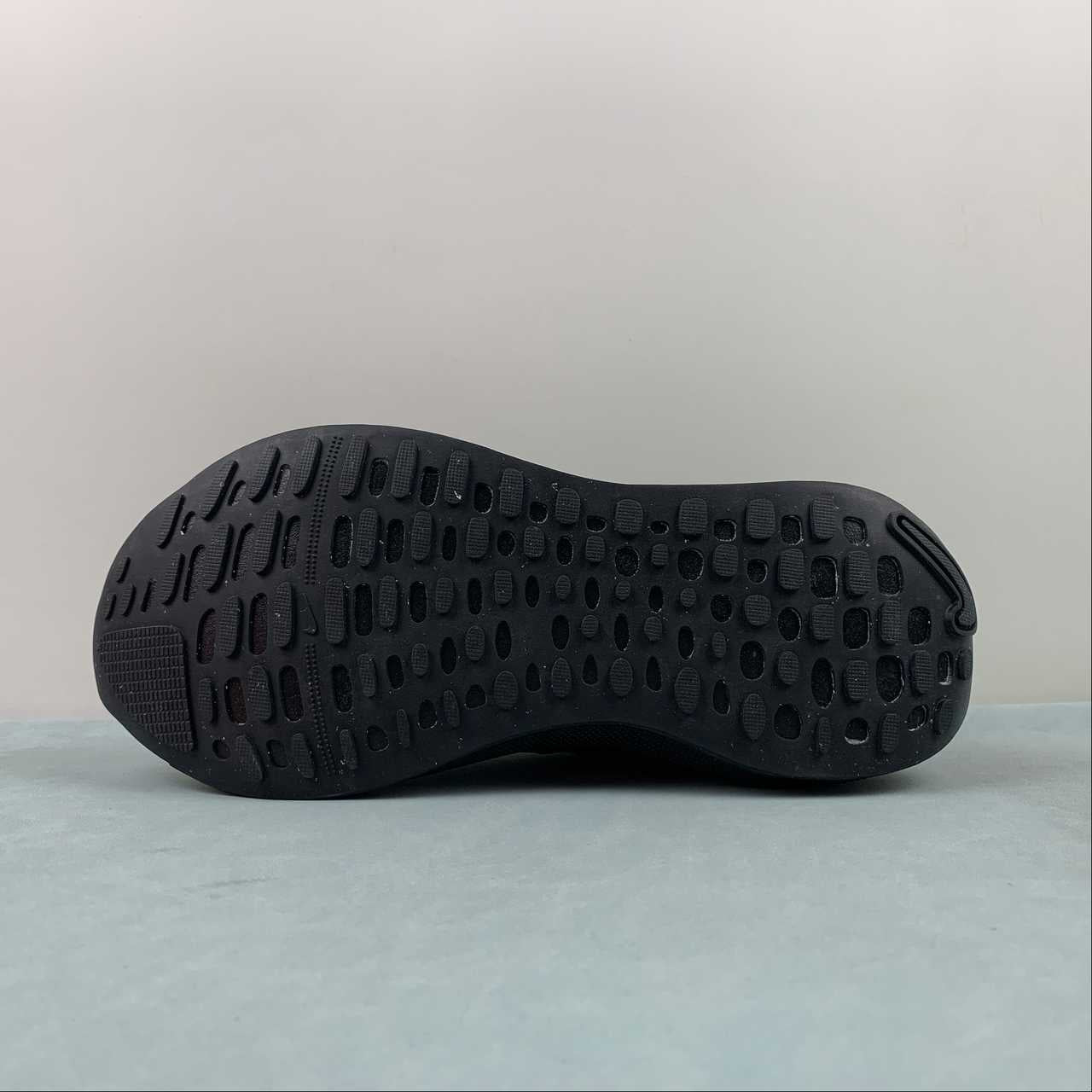 Nike Infinity Run 4 - All Black