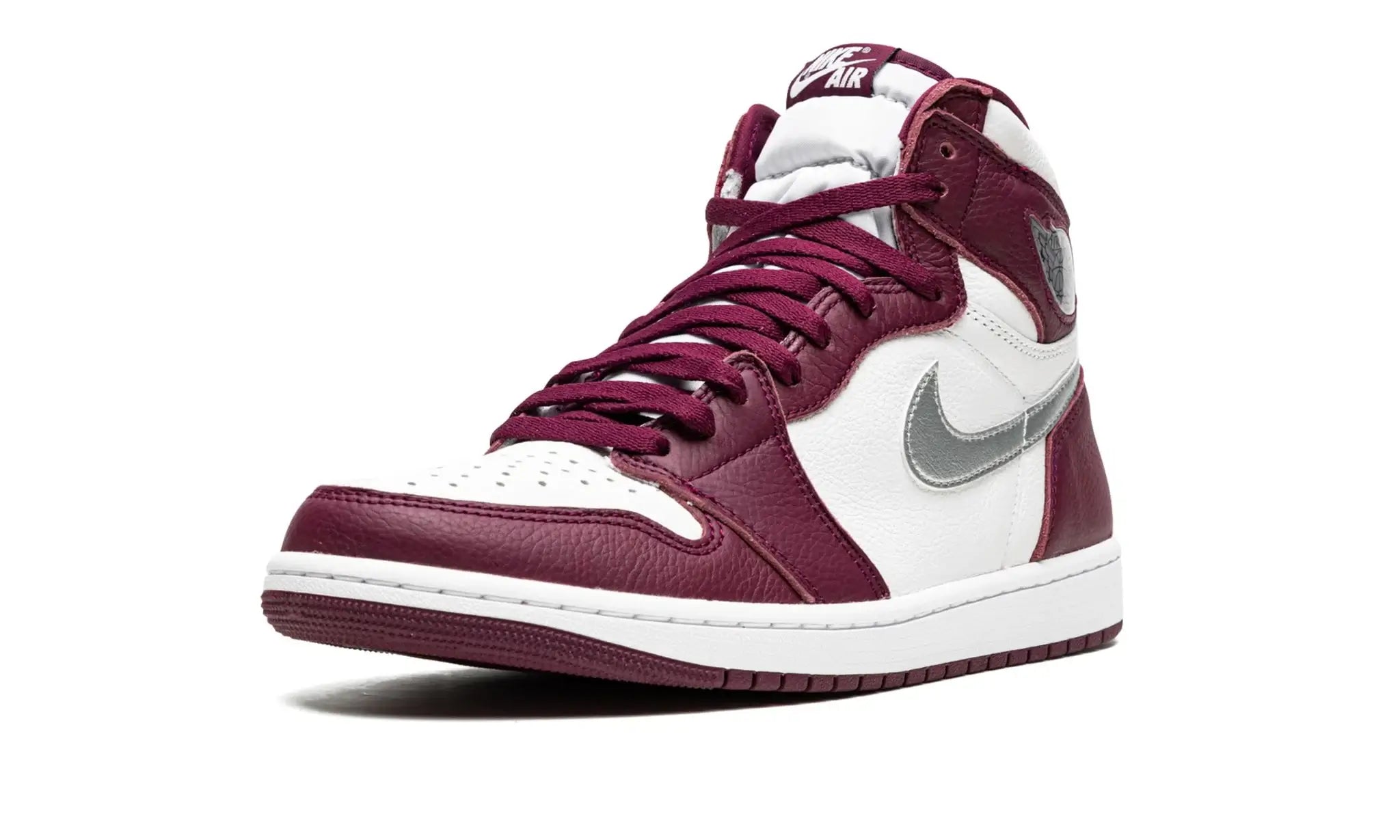 Tênis Air Jordan 1 High "Bordeaux" Bordô