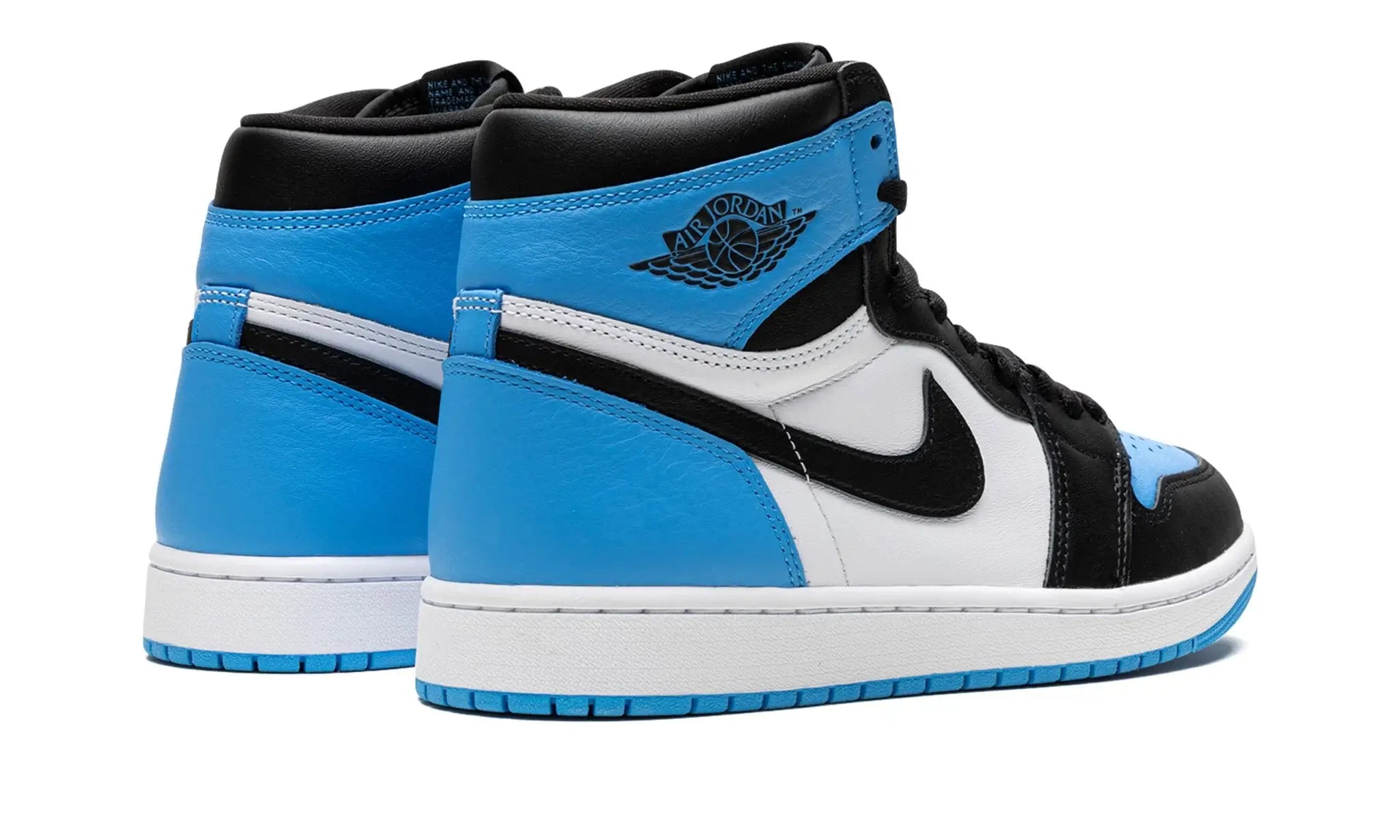 Tênis Air Jordan 1 High "UNC Toe" Azul