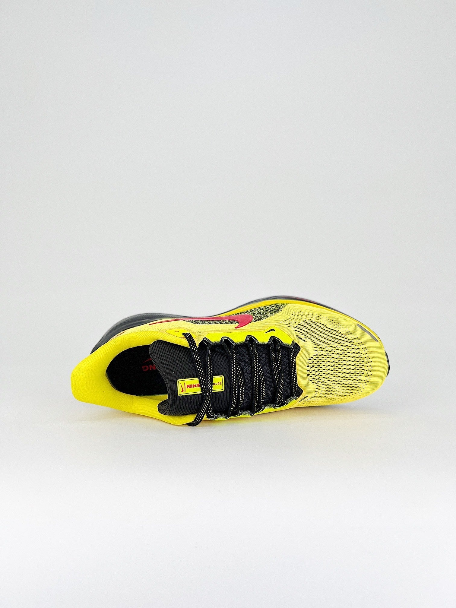 Nike Pegasus 41 - Amarelo/Preto