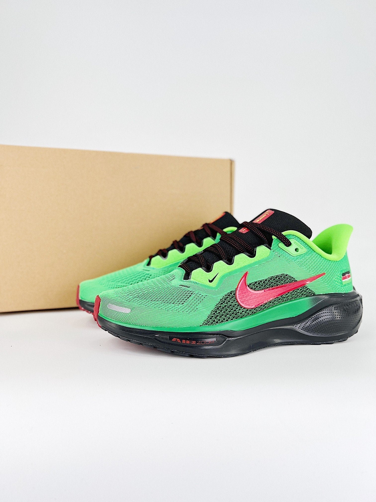 Nike Pegasus 41 - Verde/Preto