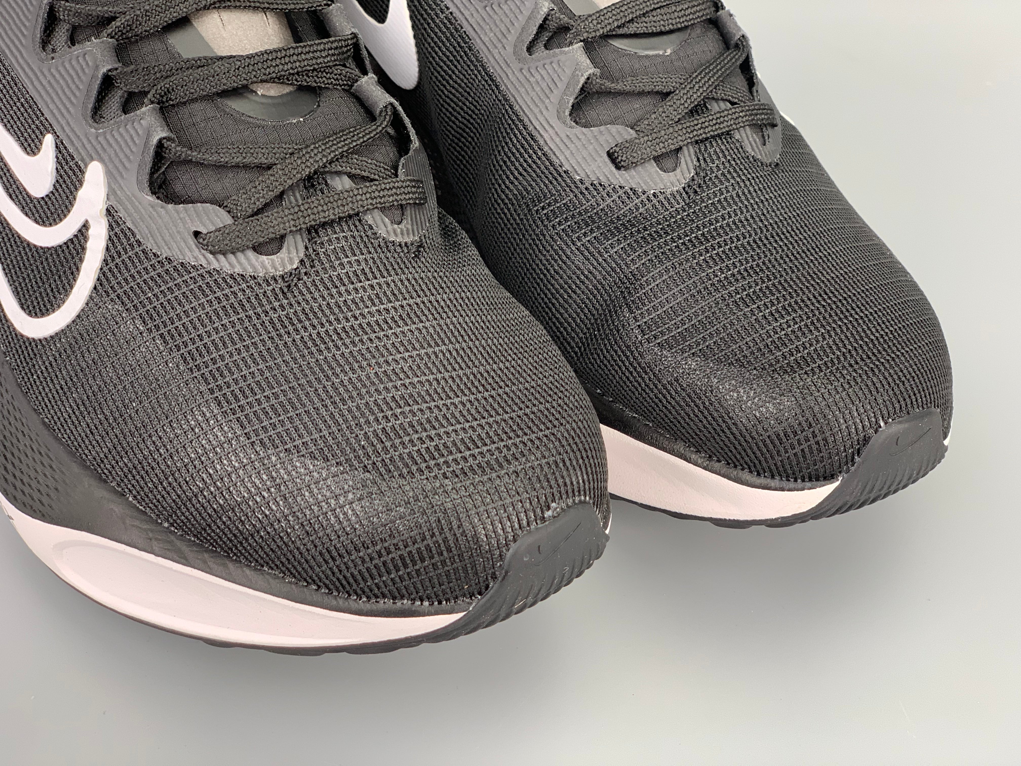 Nike Air ZoomX Fly 5 - Preto/Branco
