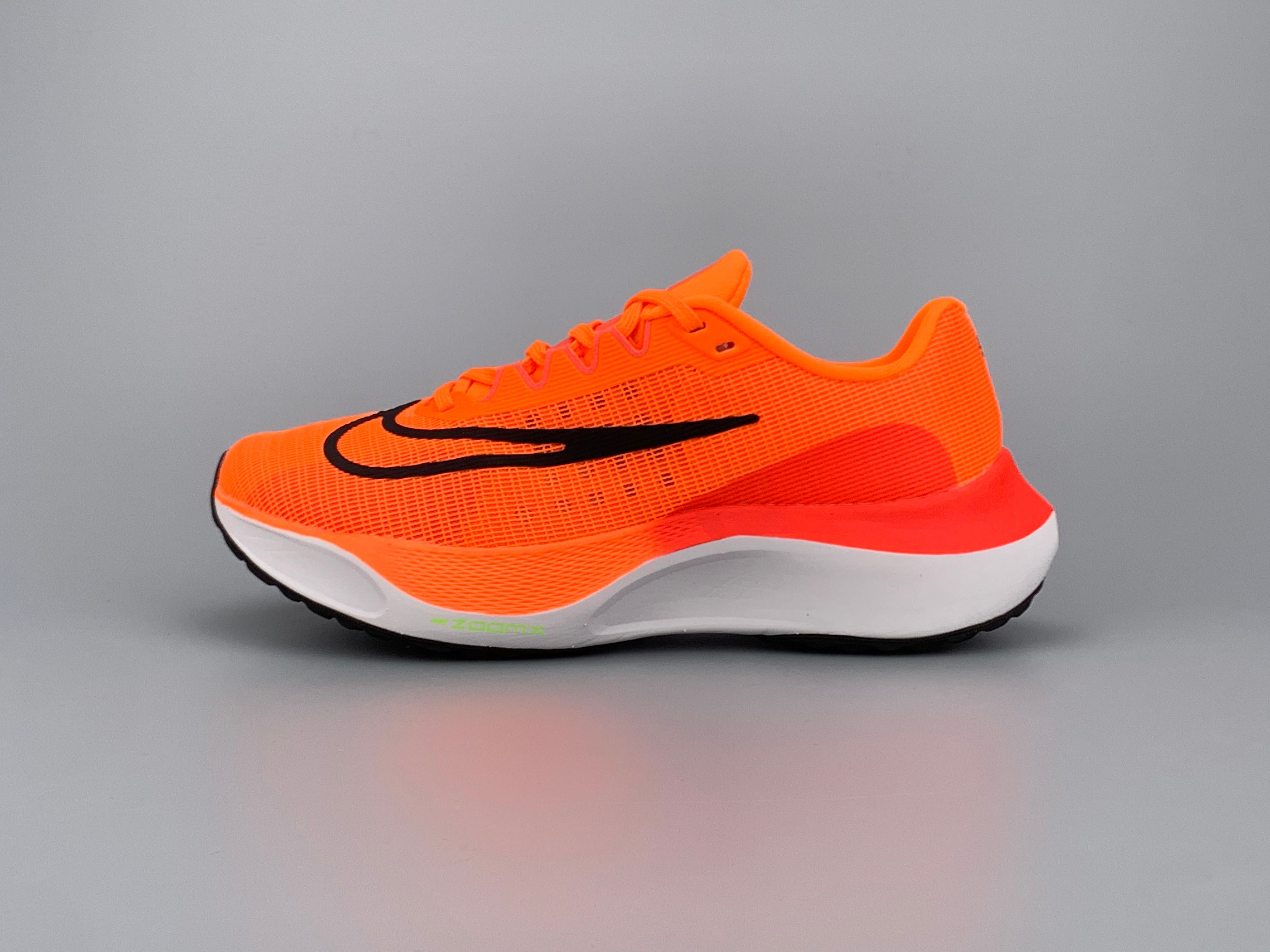Nike Air ZoomX Fly 5 - Laranja/Branco