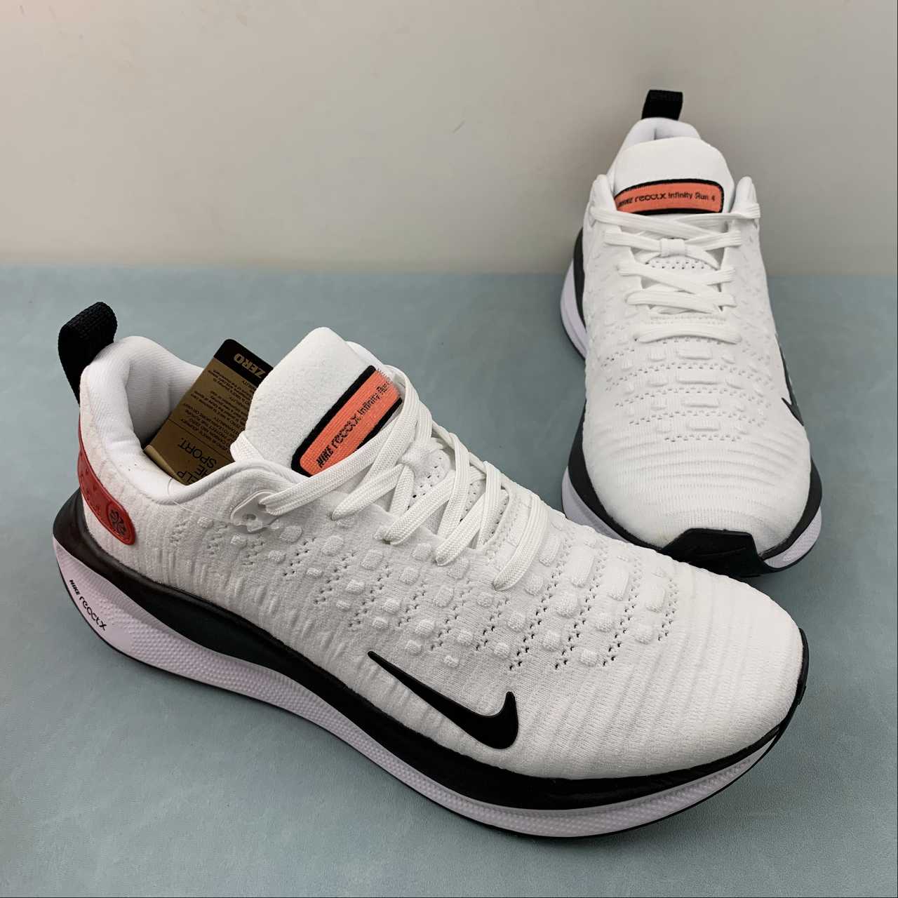 Nike Infinity Run 4 - Branco/Preto