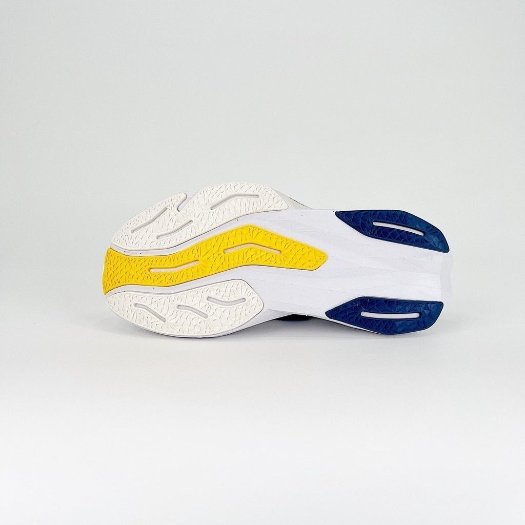 New Balance FuelCell Rebel V4 - Branco/Azul