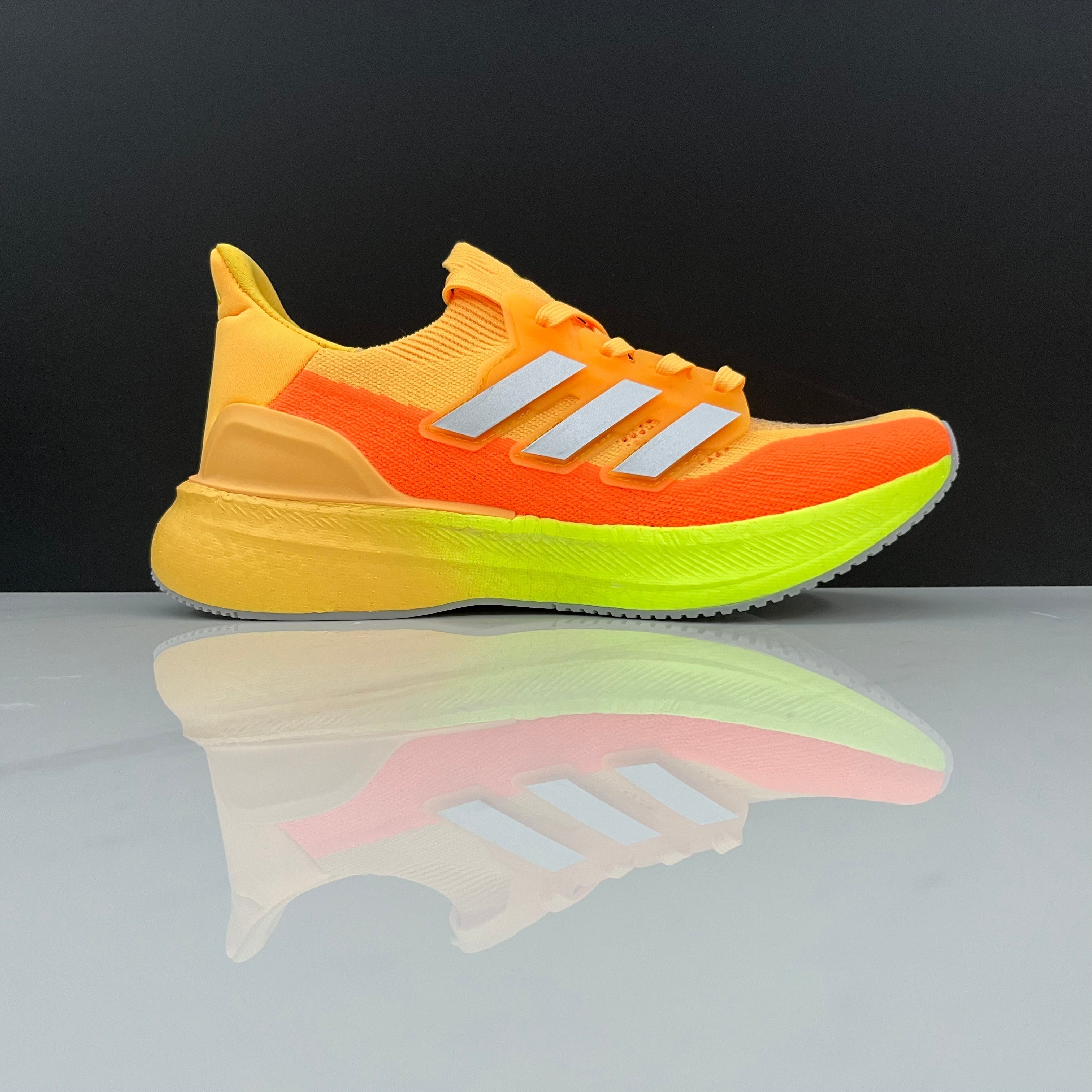 Adidas Ultraboost 5 - Laranja/Amarelo